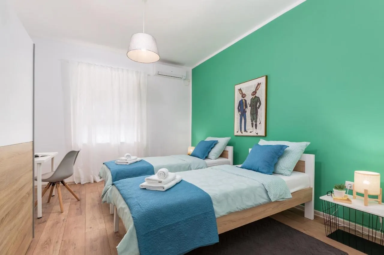 פולה Lovely House With Garden Near City Centre 0*,  קרואטיה